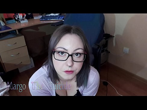 ❤️ Fata sexy cu ochelari suge adânc Dildo în fața camerei de filmat ☑  at ro.yh9n.top ❌️❤
