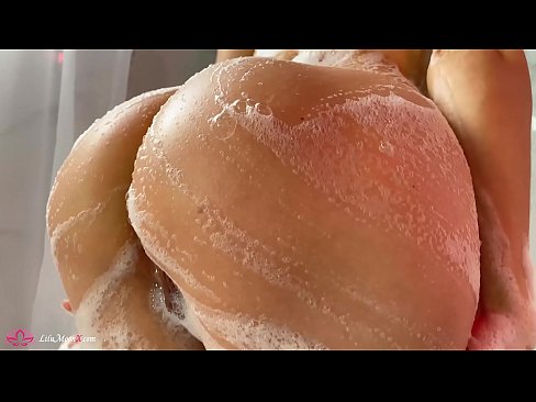 ❤️ Bruneta își masturbează păsărica cu un vibrator până la orgasm intens în duș ☑  at ro.yh9n.top ❌️❤